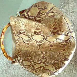 AUTHENTIC GUCCI VINTAGE SNAKESKIN HOBO BAG RARE!!!